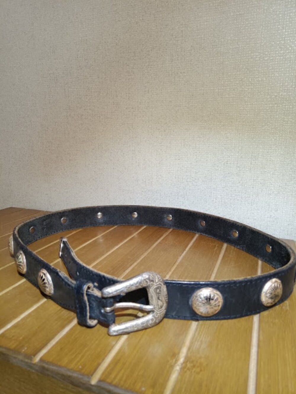 Gap Women's Size LG 34 Vintage Leather Concho Western Belt Black Silver Nickel